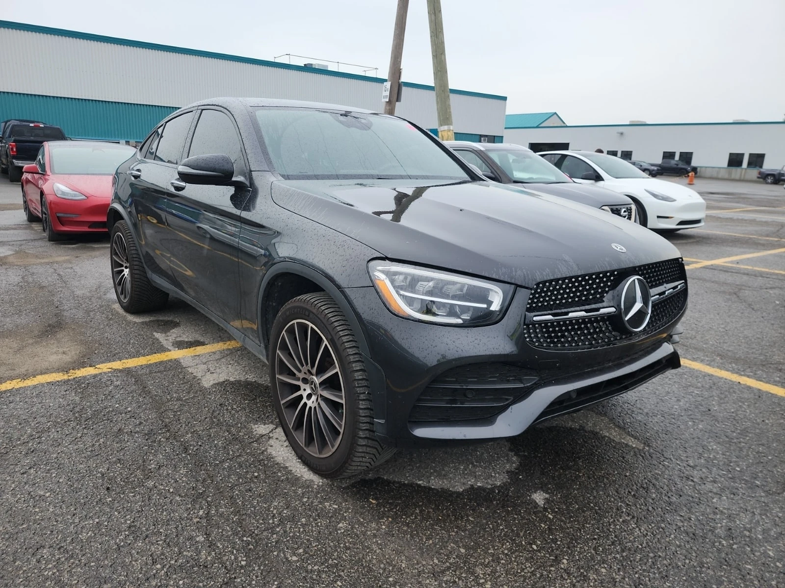 Mercedes-Benz GLC 300 COUPE * BURMESTER * CARFAX * , снимка 2 - Автомобили и джипове - 56023369