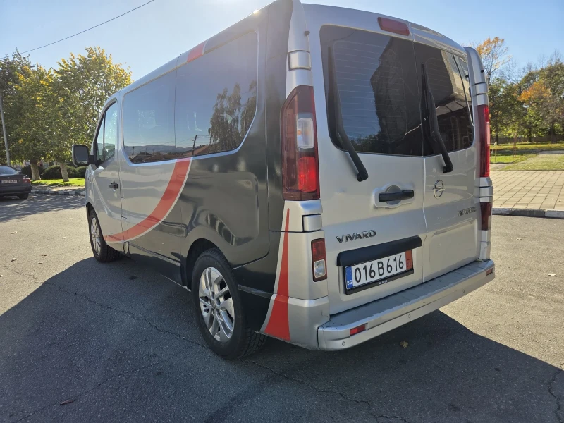 Opel Vivaro 1.6 CDTI 9 МЕСТА *  ТОП СЪСТОЯНИЕ, снимка 5 - Бусове и автобуси - 52109886