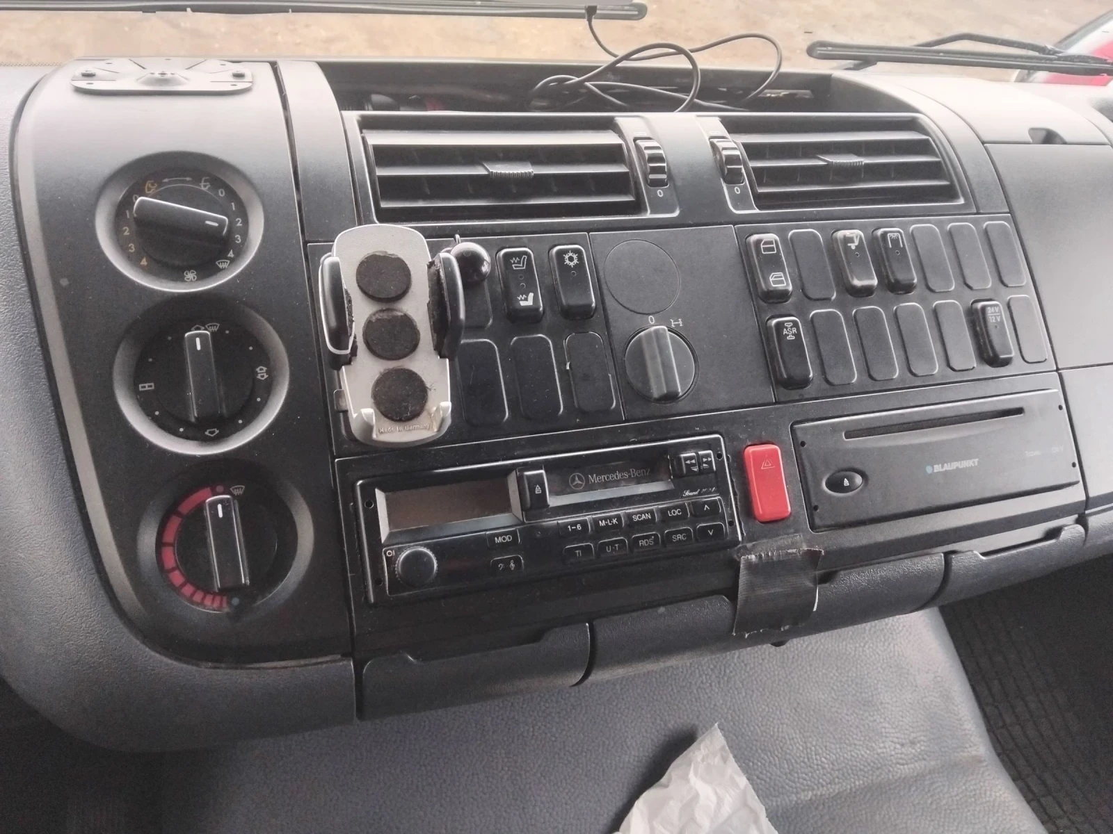 Mercedes-Benz Atego 1223L - изображение 10