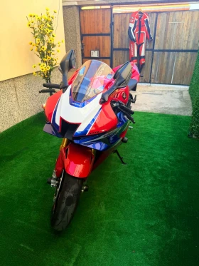Honda Cbr CBR1000RR-R SP, снимка 2