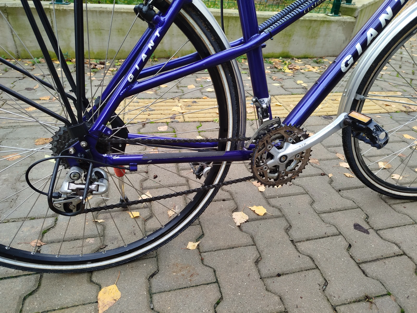  Giant Custom 28      | Mobile.bg   8