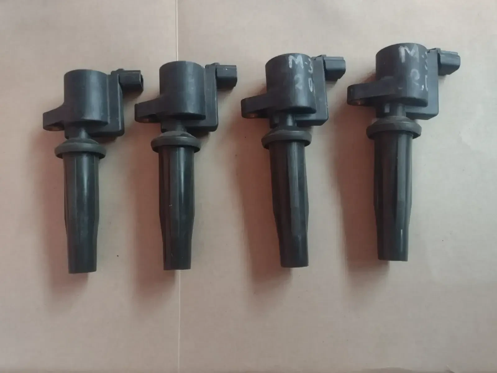 4M5G-12A366-BC  ����������� ������ MAZDA 3 2,0i, FORD C-MAX 1.6i    4M5G12A366BC | Mobile.bg � ����������� 4