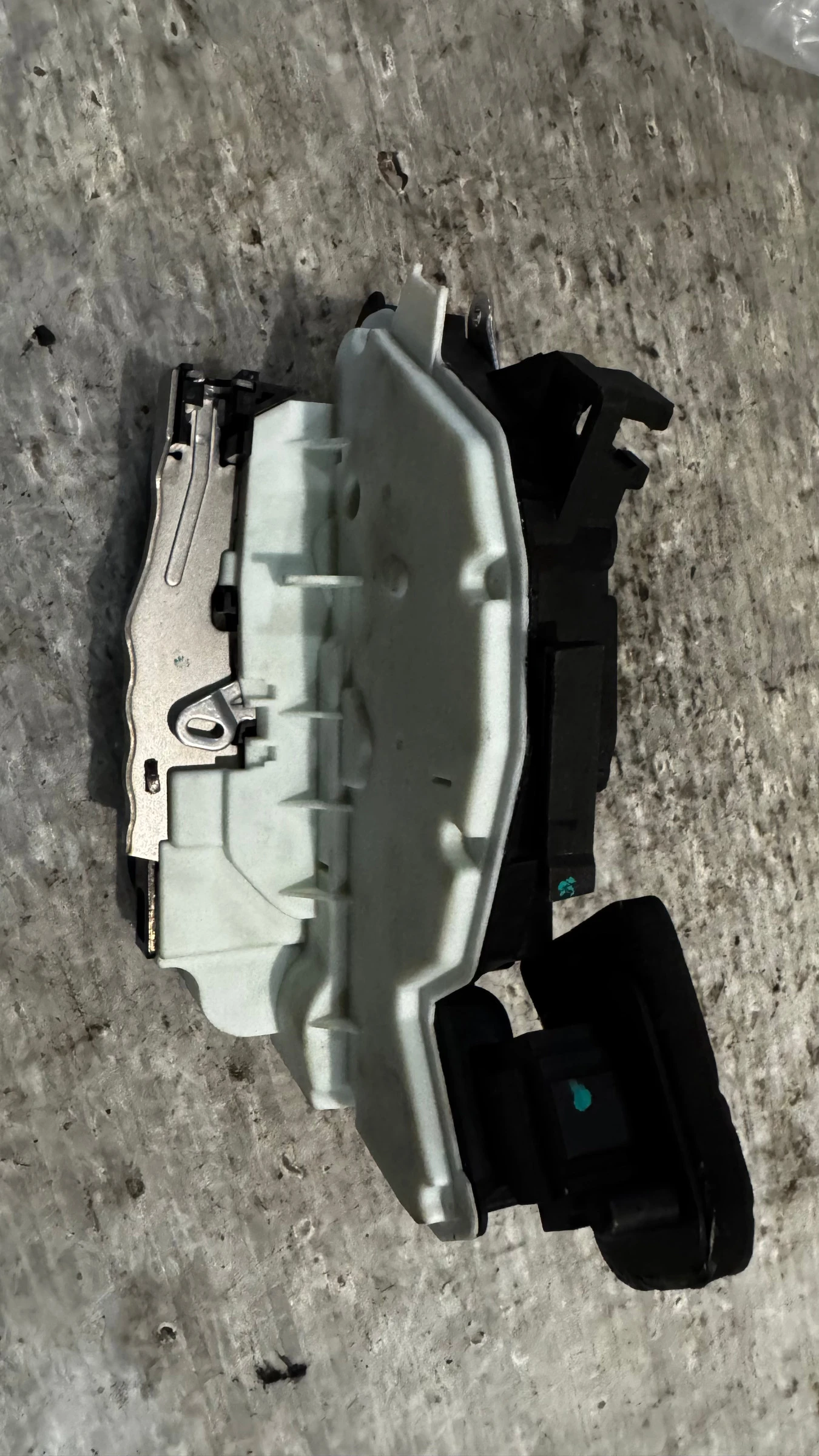 ����� �� ����� �� VW Polo 2010 - 9518ZC-3F / 60-0387-L-229373 | Mobile.bg � ����������� 2