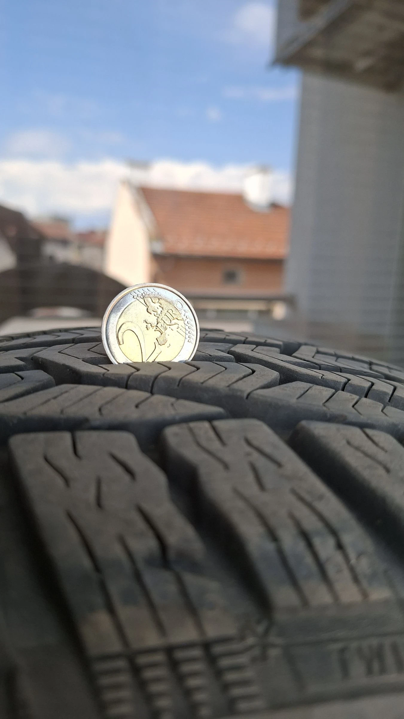 Гуми Зимни 205/55R16, снимка 7 - Гуми и джанти - 54236976