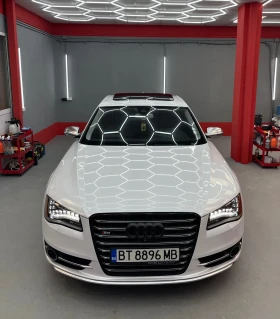 Audi S8, снимка 1