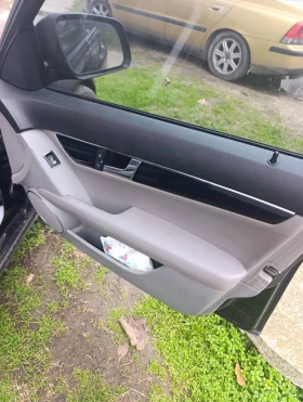Mercedes-Benz C 220 OMB646, снимка 8