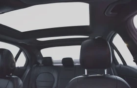 Mercedes-Benz C 300 * * KEYLESS * * CAMERA * * CARFAX * *  - 13500 € / 26403.70 лв. - 87315661 13