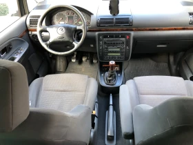 VW Sharan, снимка 10 - Автомобили и джипове - 53635600