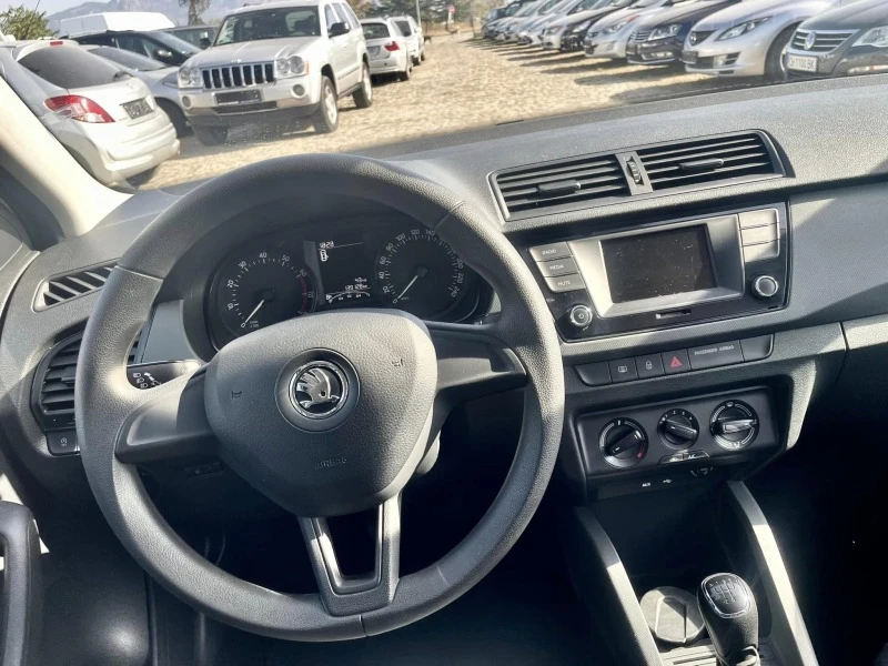 Skoda Fabia 1.2 90кс , снимка 10 - Автомобили и джипове - 45710860