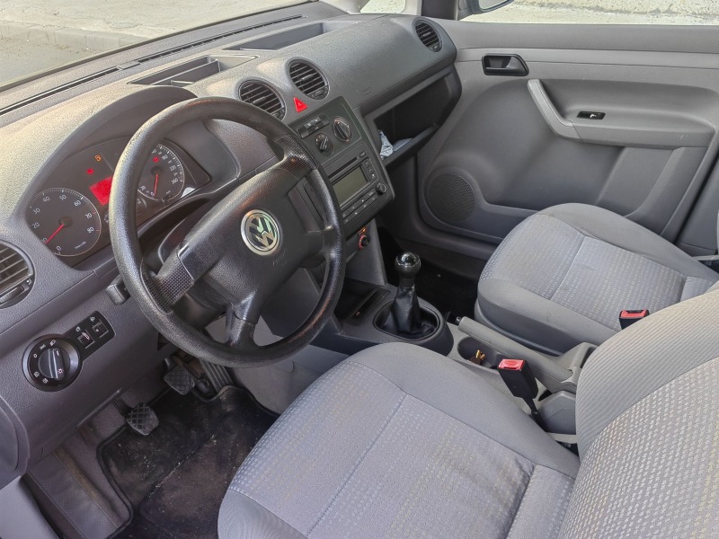 VW Caddy life 1.6102кс клима* , снимка 14 - Автомобили и джипове - 46351235