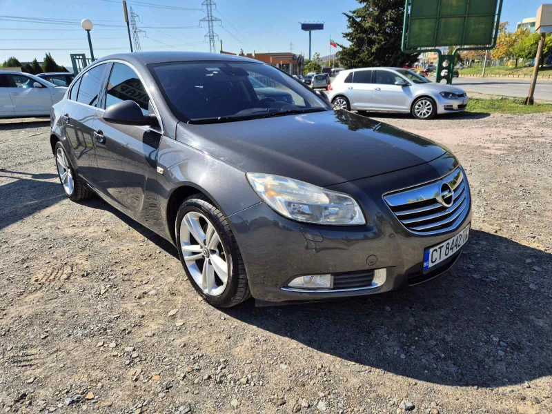 Opel Insignia 2.0Turbo Автомат, снимка 5 - Автомобили и джипове - 47493126