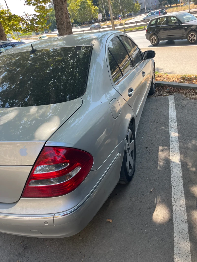 Mercedes-Benz E 320, снимка 2 - Автомобили и джипове - 52450760