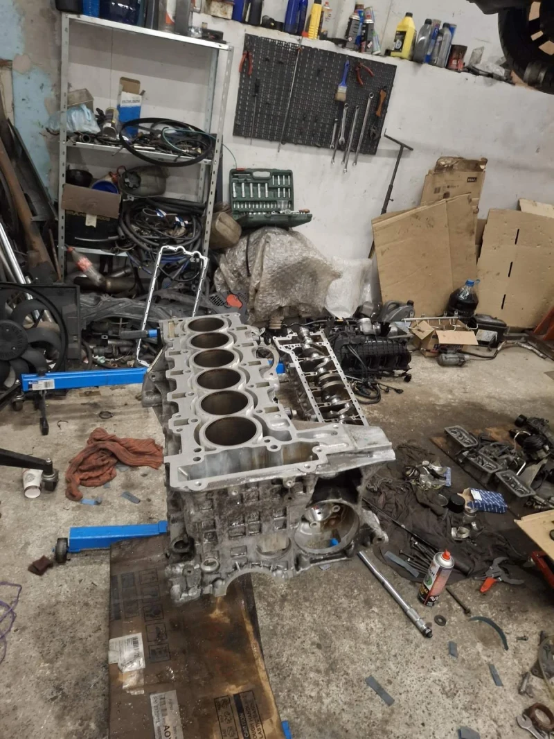 BMW 335, снимка 15 - Автомобили и джипове - 52799408