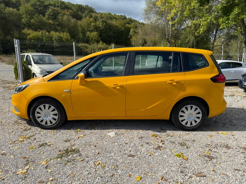 Opel Zafira 1.6CDTI, снимка 8 - Автомобили и джипове - 52012744