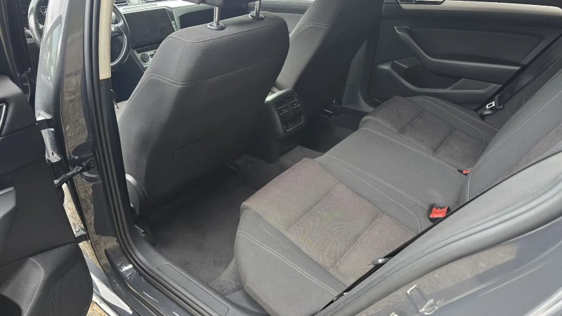 VW Passat 2.0, снимка 10 - Автомобили и джипове - 52253803