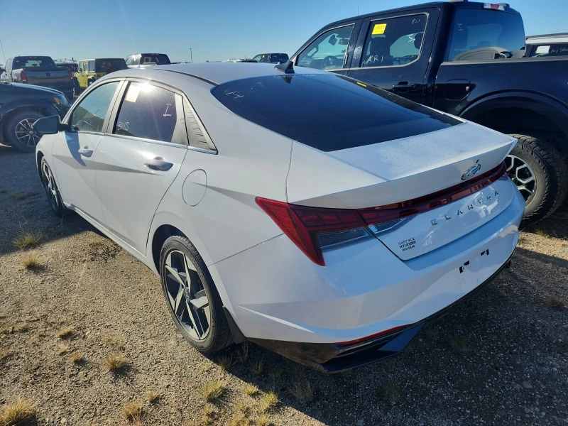 Hyundai Elantra LUXURY * * CARFAX * * АВТО КРЕДИТ * * , снимка 4 - Автомобили и джипове - 52427558