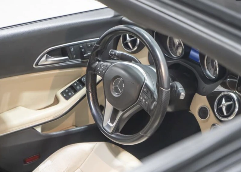 Mercedes-Benz CLA 250 AMG line, снимка 10 - Автомобили и джипове - 52749498