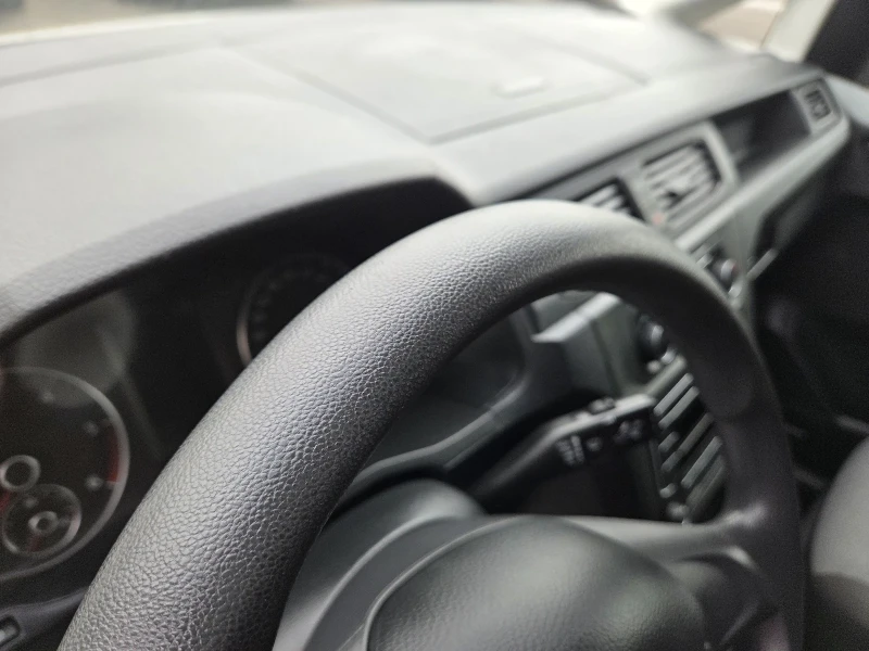 VW Caddy 2.0tdi/ 2018г/ EURO 6, снимка 6 - Автомобили и джипове - 53342652