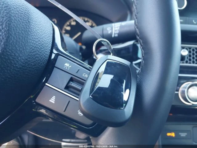 Honda Civic ПОДГРЕВ* КАМЕРА* КЕЙЛЕС* LANE* ASSIST - изображение 10