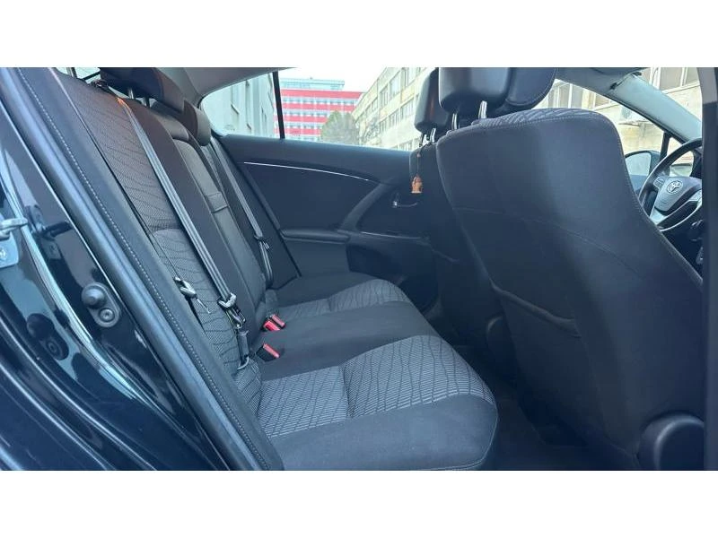 Toyota Avensis EXEXUTIVE | Mobile.bg � ����������� 7