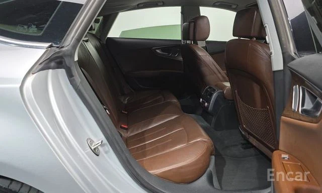 Audi A7 3.0 TDI Quattro Dynamic | HEAD-UP | ЗАДНА КАМЕРА, снимка 11 - Автомобили и джипове - 53981135