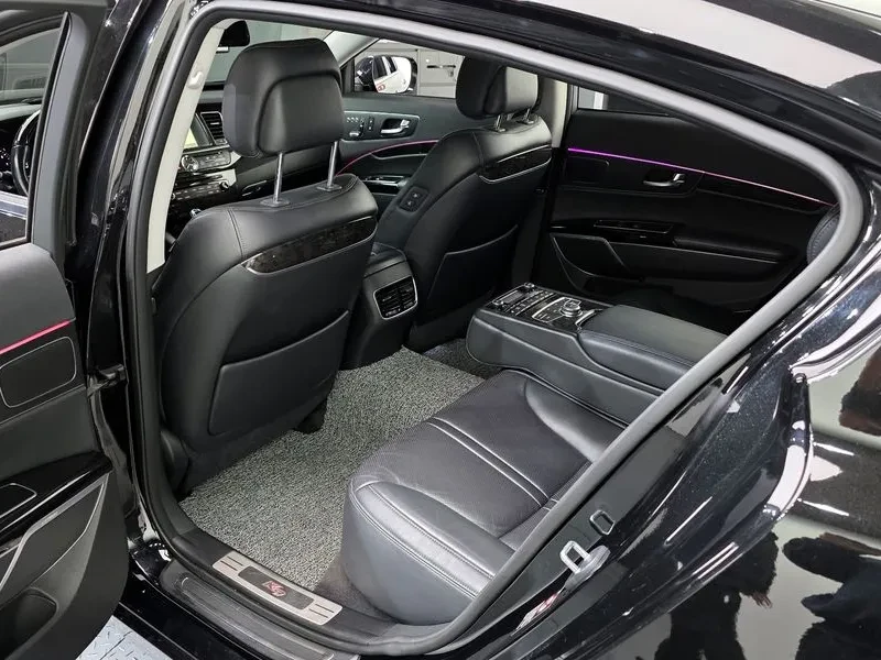 Kia K9 3.3 | Mobile.bg � ����������� 12