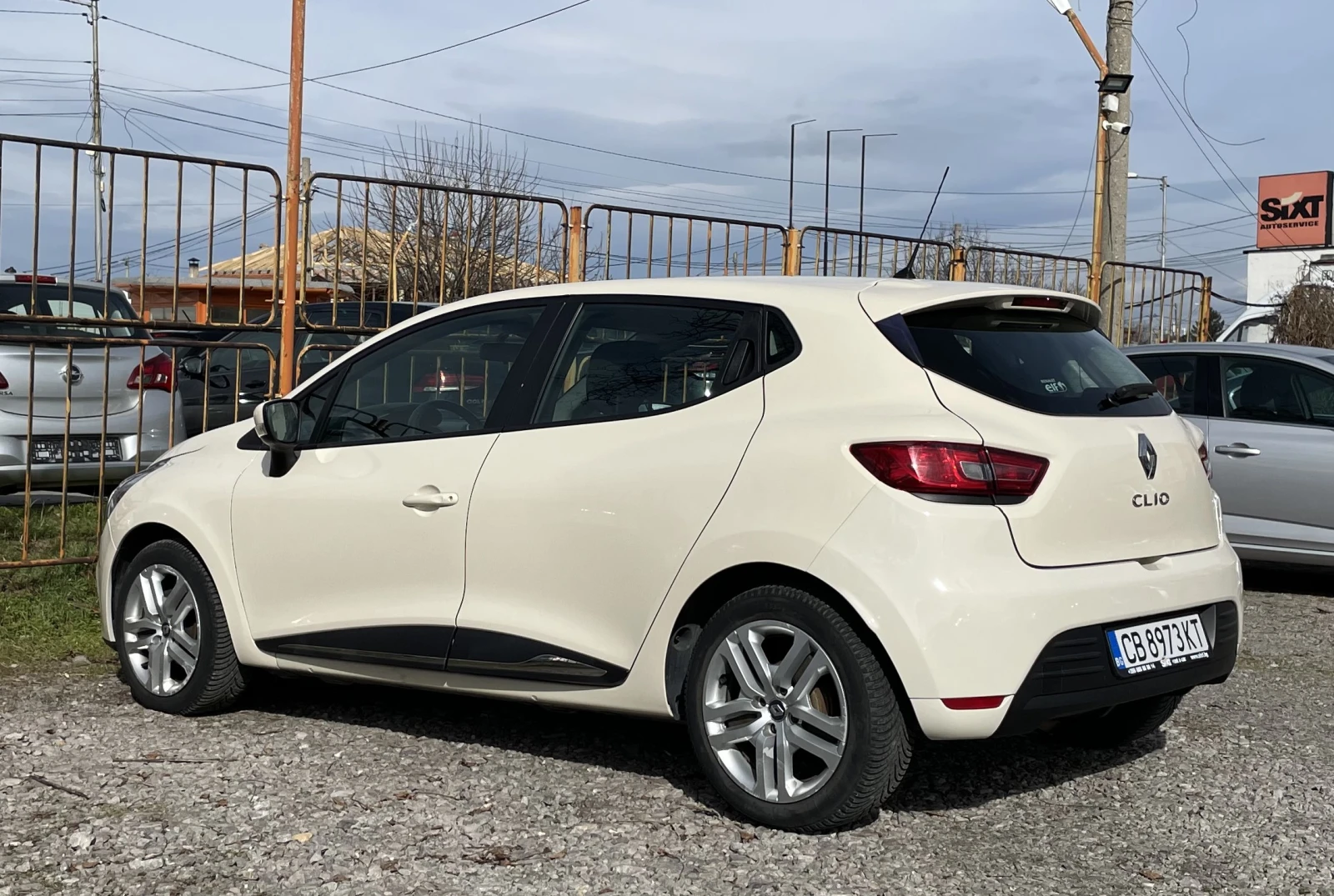 Renault Clio 1.2 75hp ZEN Navy - изображение 5