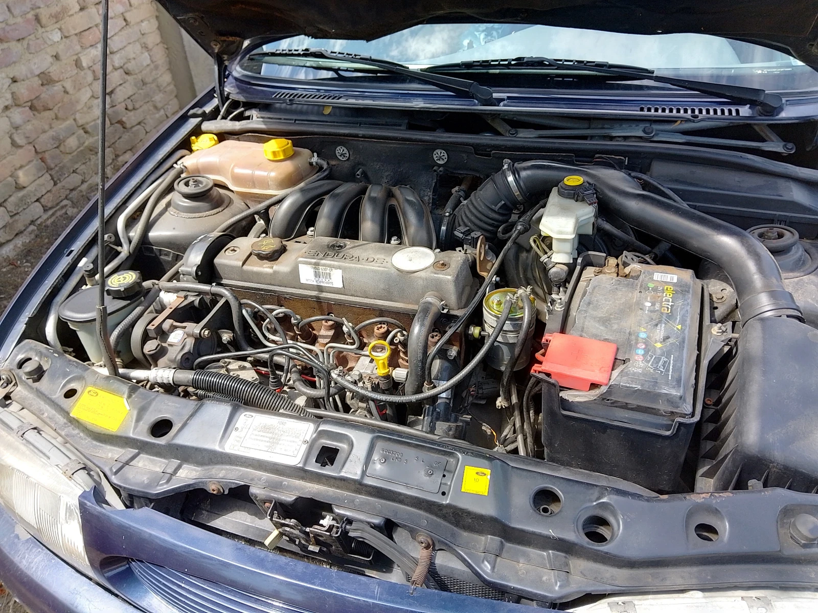 Ford Fiesta  - изображение 7
