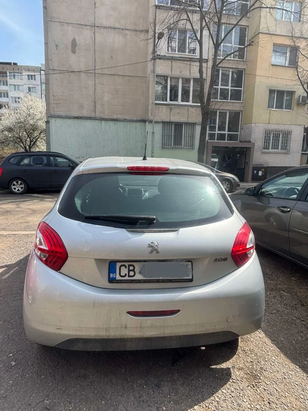 Peugeot 208  - изображение 2