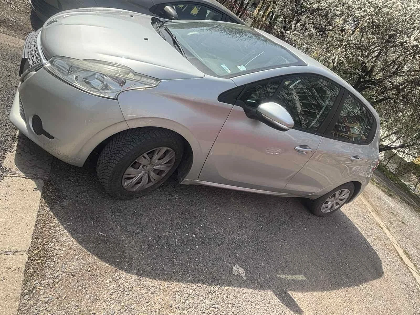 Peugeot 208  - изображение 3