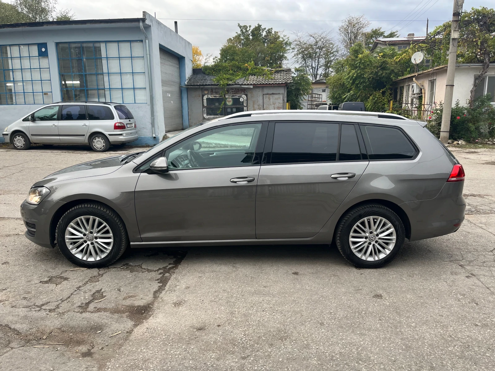 VW Golf 1.6TDI - изображение 6