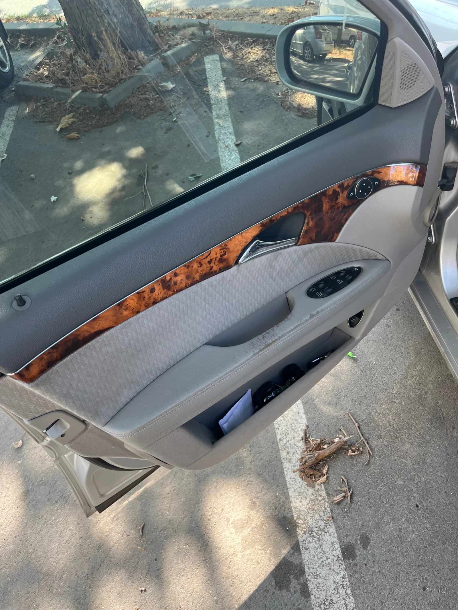 Mercedes-Benz E 320  - изображение 5