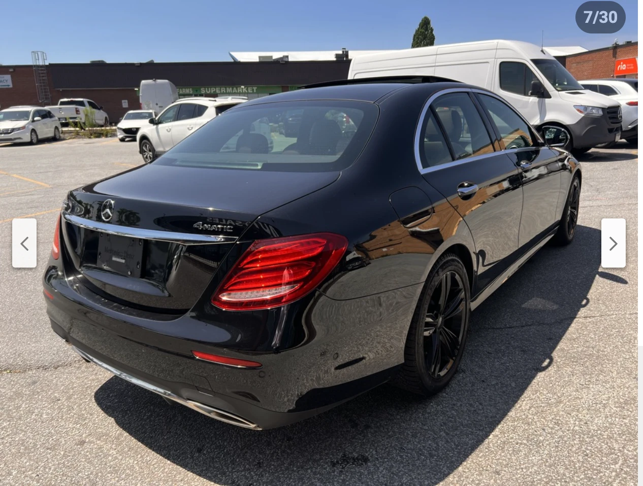 Mercedes-Benz E 400 AMG* PACK* BURMESTER* ДИГИТАЛНО* ТАБЛО* 4MATIC*  - изображение 2