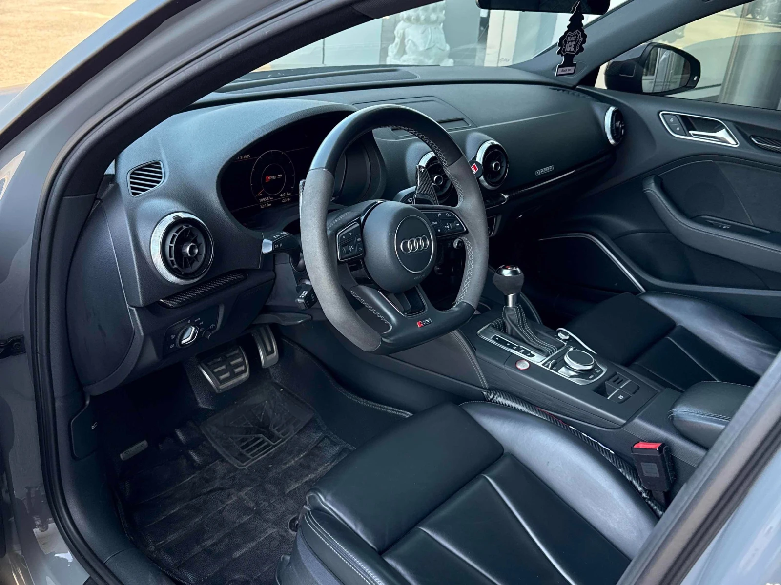 Audi Rs3 CARFAX * * АВТО КРЕДИТ * *  - изображение 6