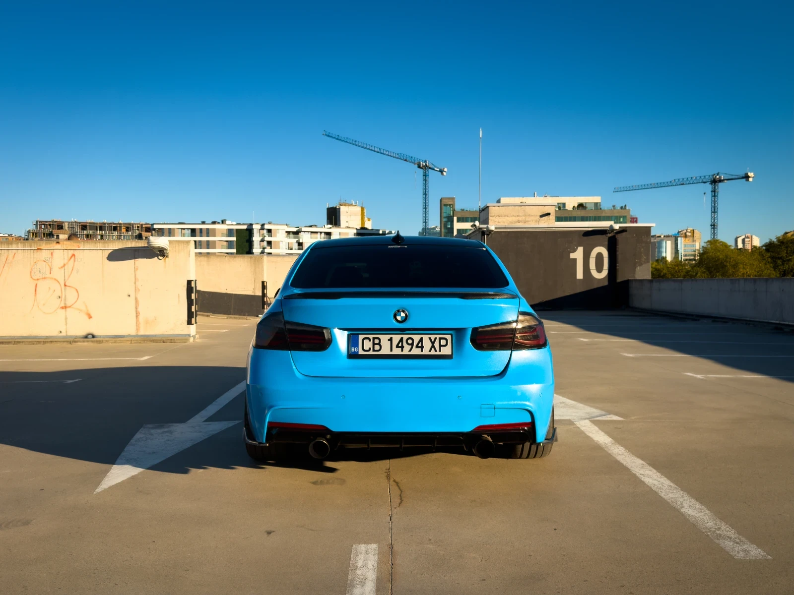 BMW 335  - изображение 9