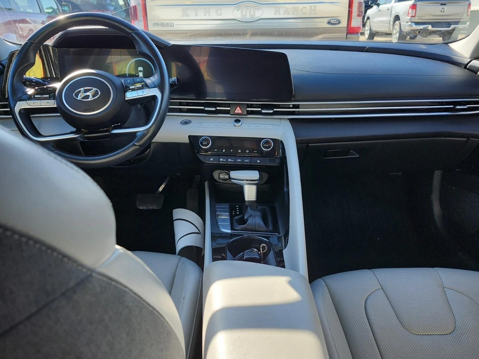 Hyundai Elantra LUXURY * * CARFAX * * АВТО КРЕДИТ * *  - изображение 6