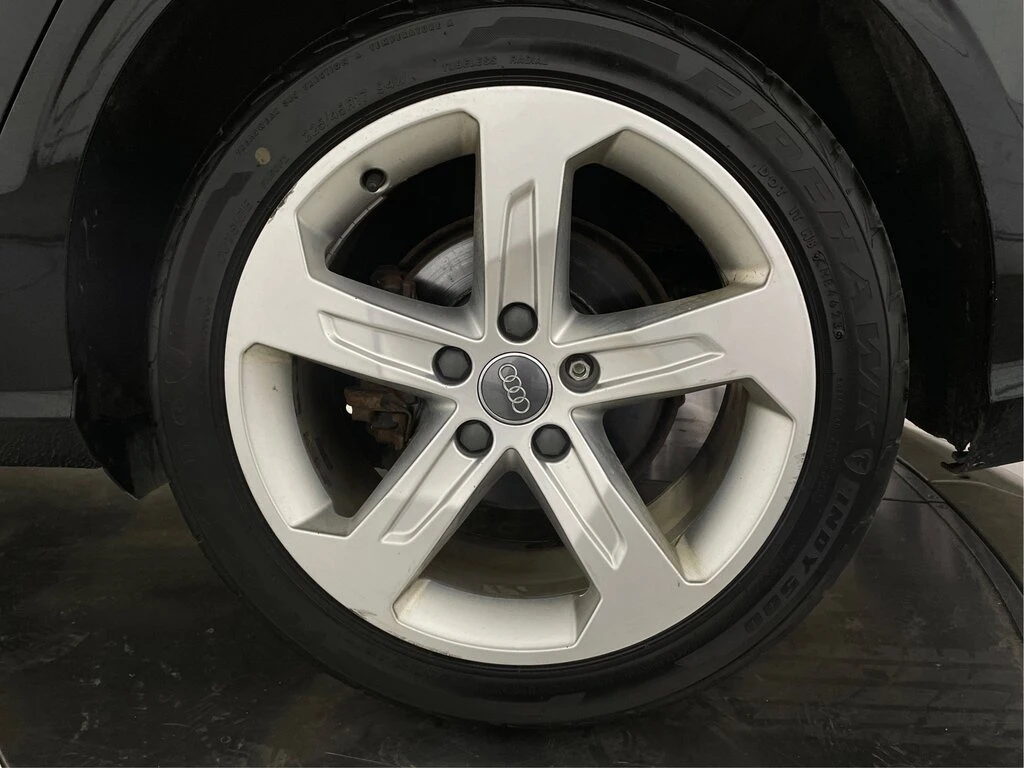 Audi A3 * Komfort AWD  - изображение 4