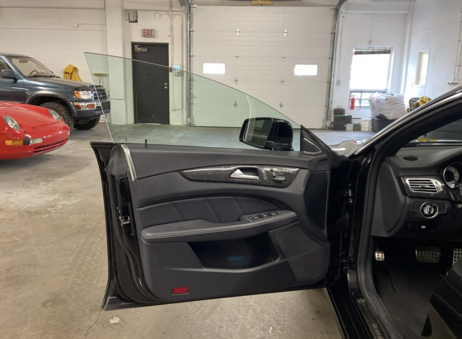 Mercedes-Benz CLS 550 ���������� | Mobile.bg � ����������� 11