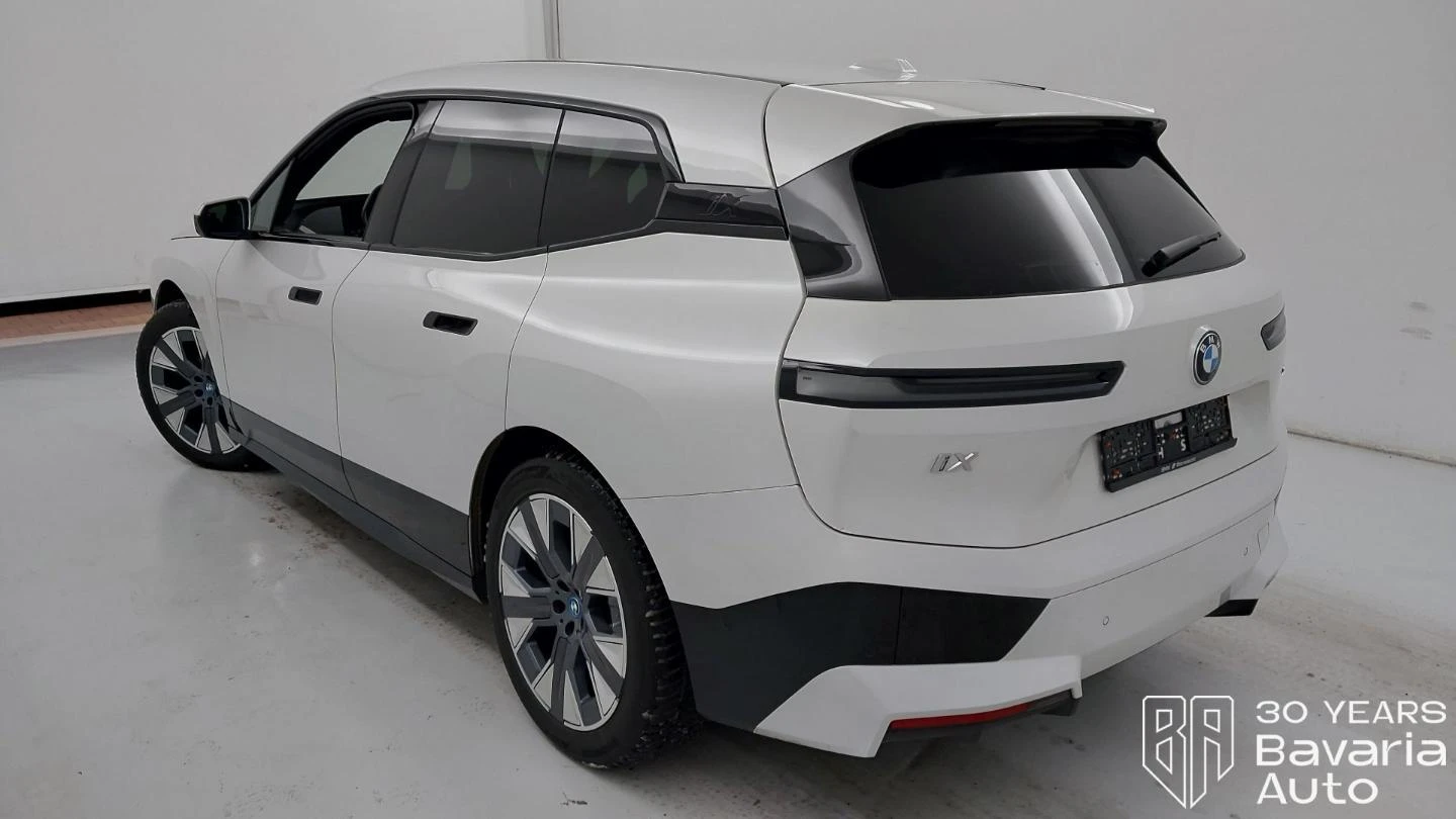 BMW iX 40 xDrive Automatic | Mobile.bg � ����������� 2
