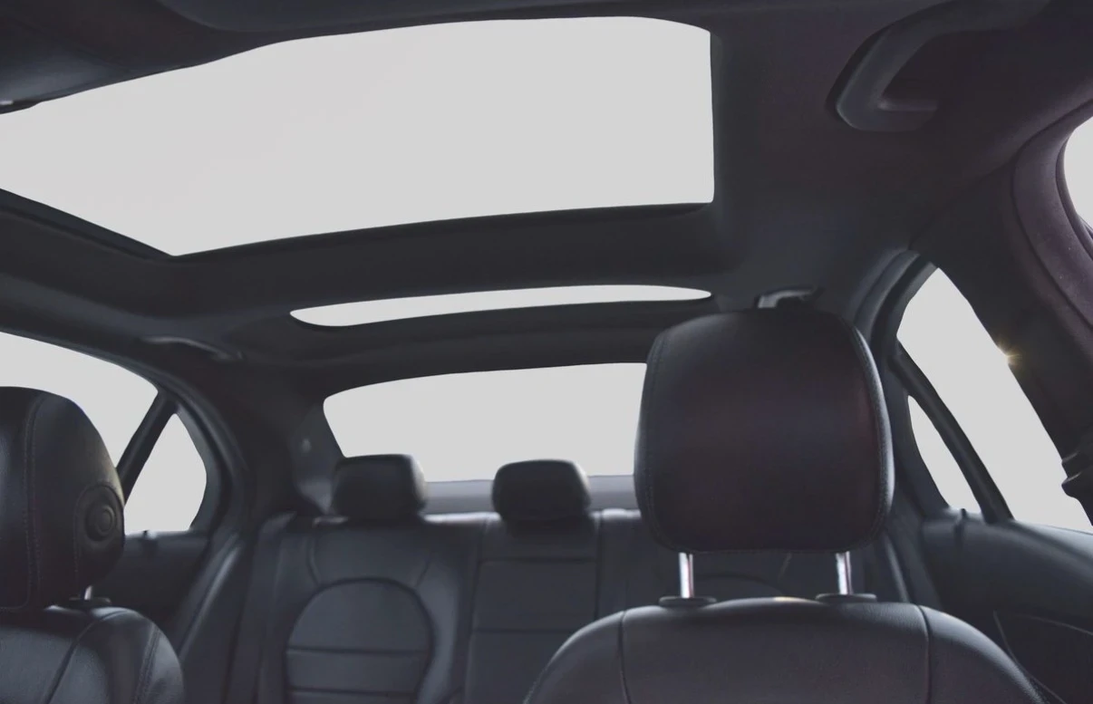 Mercedes-Benz C 300 * * KEYLESS * * CAMERA * * CARFAX * *  | Mobile.bg � ����������� 13