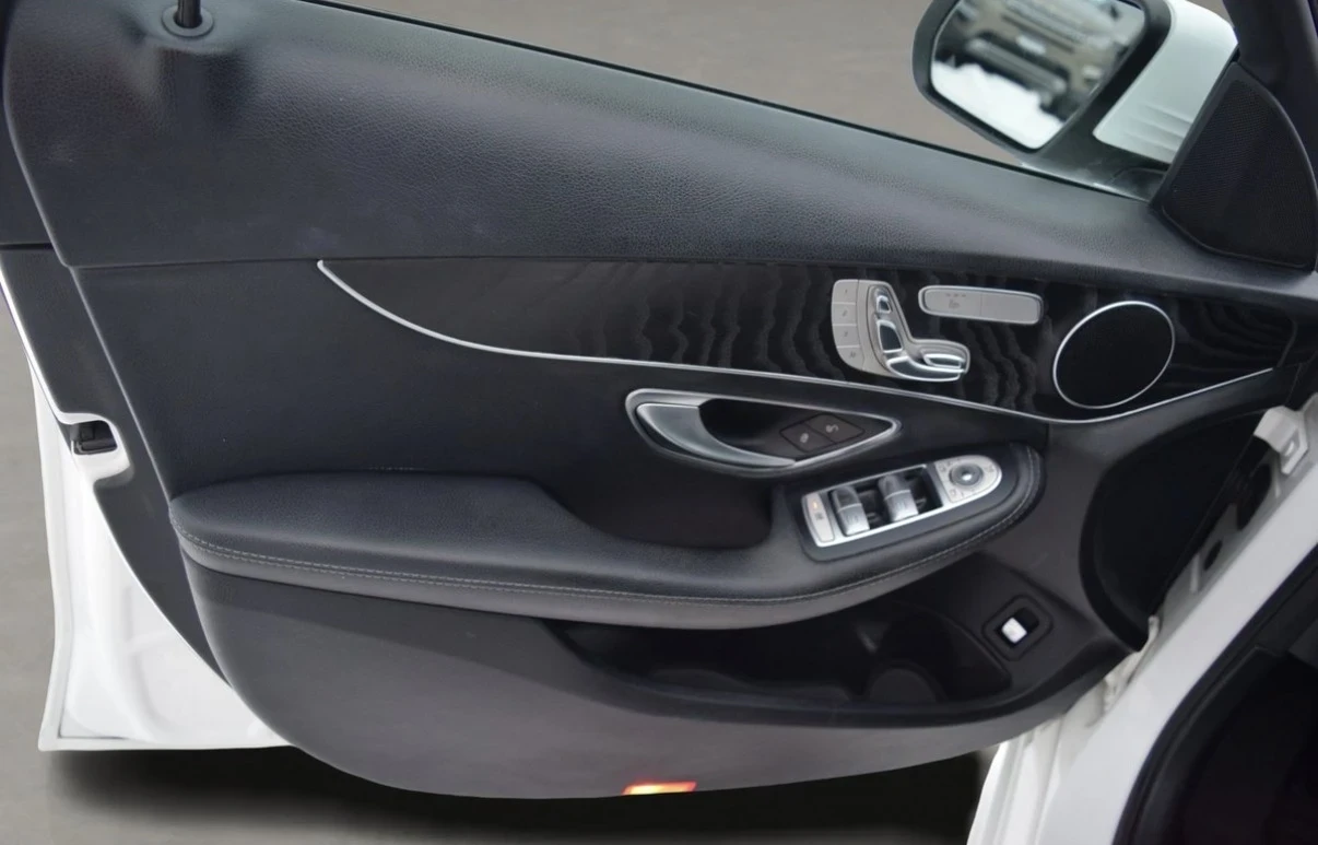 Mercedes-Benz C 300 * * KEYLESS * * CAMERA * * CARFAX * *  | Mobile.bg � ����������� 12