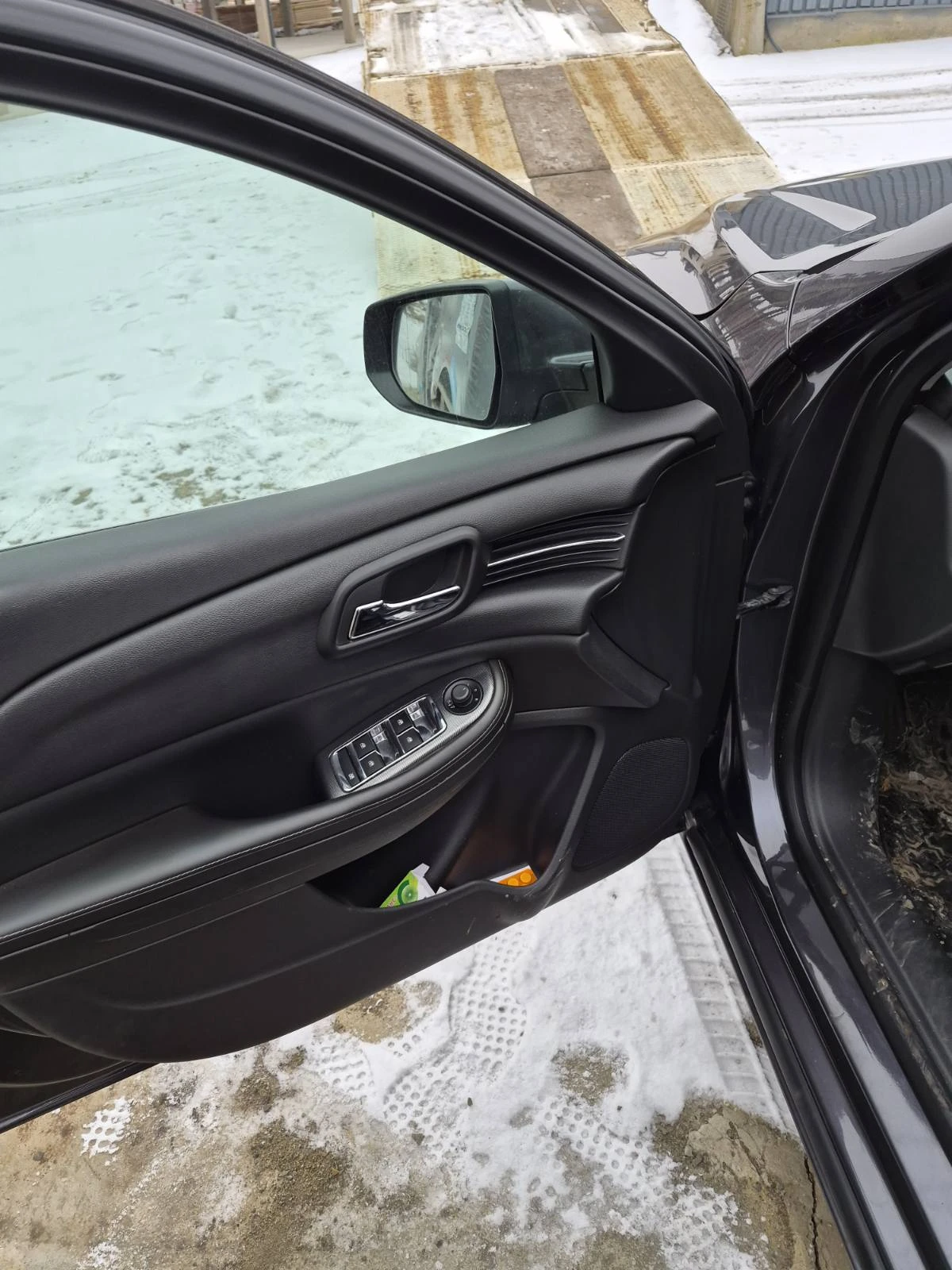 Chevrolet Malibu LTZ 2.4i GAS Automat Euro5 - изображение 8