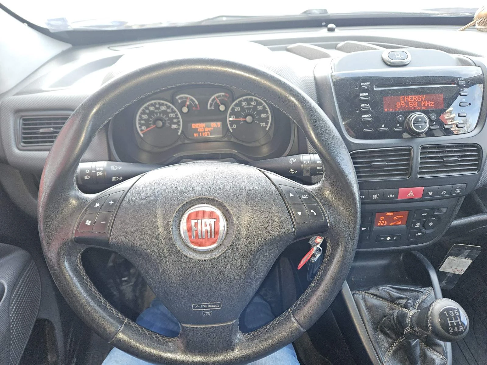 Fiat Doblo 1.3 Multijet, снимка 7 - Автомобили и джипове - 53522942