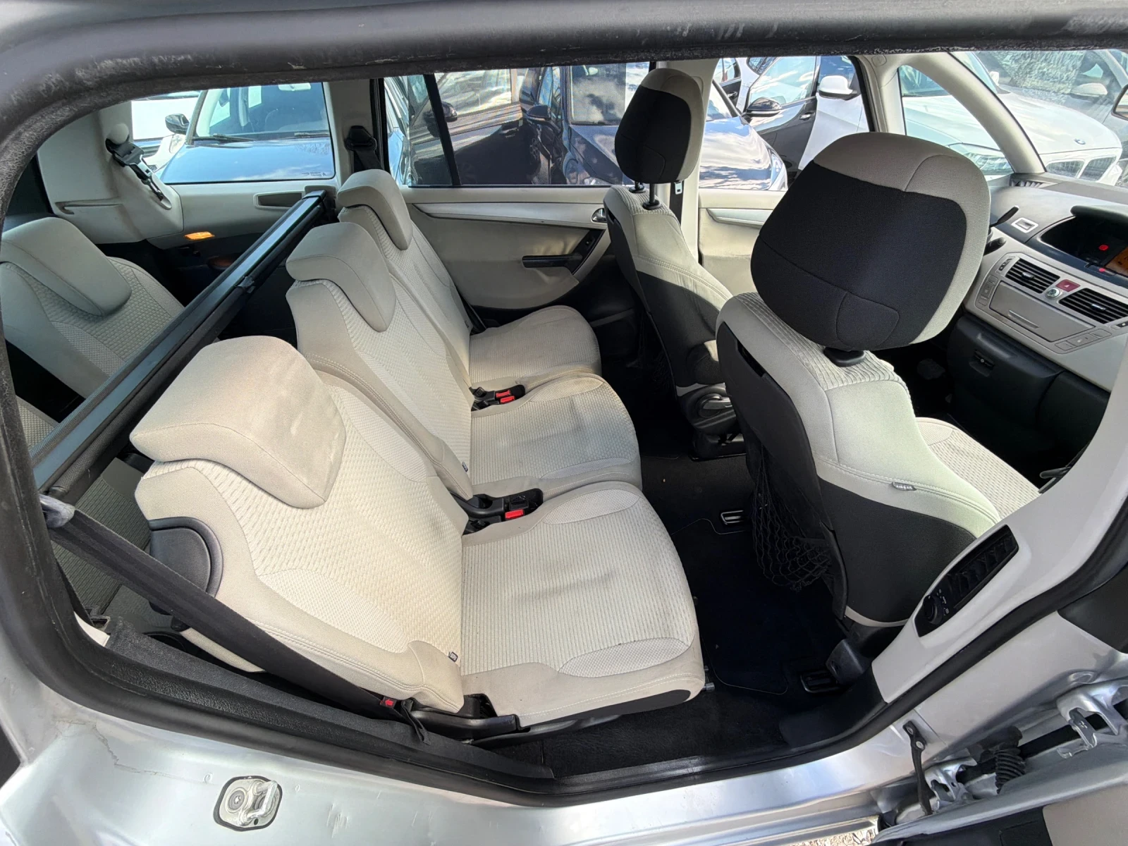 Citroen C4 Picasso 2.0HDI 136kc ��������� 7-������ | Mobile.bg � ����������� 17