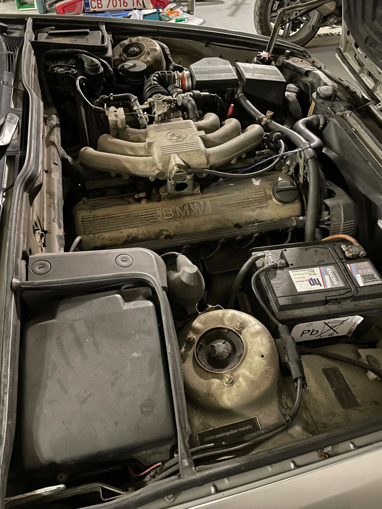 BMW 520, снимка 15 - Автомобили и джипове - 53967034