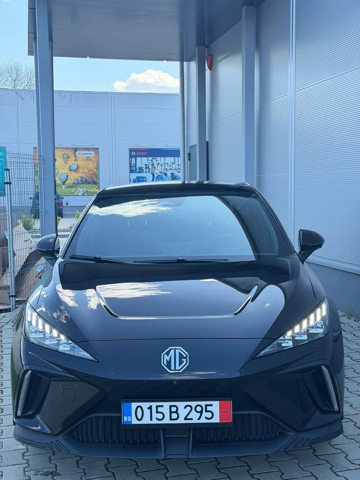 Mg MG4 64kw luxuri 39000 km, снимка 2 - Автомобили и джипове - 54137632