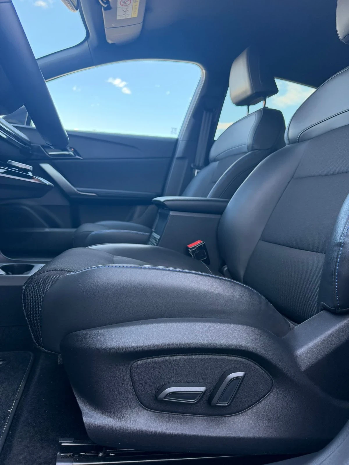 Mg MG4 64kw luxuri 39000 km, снимка 9 - Автомобили и джипове - 54137632