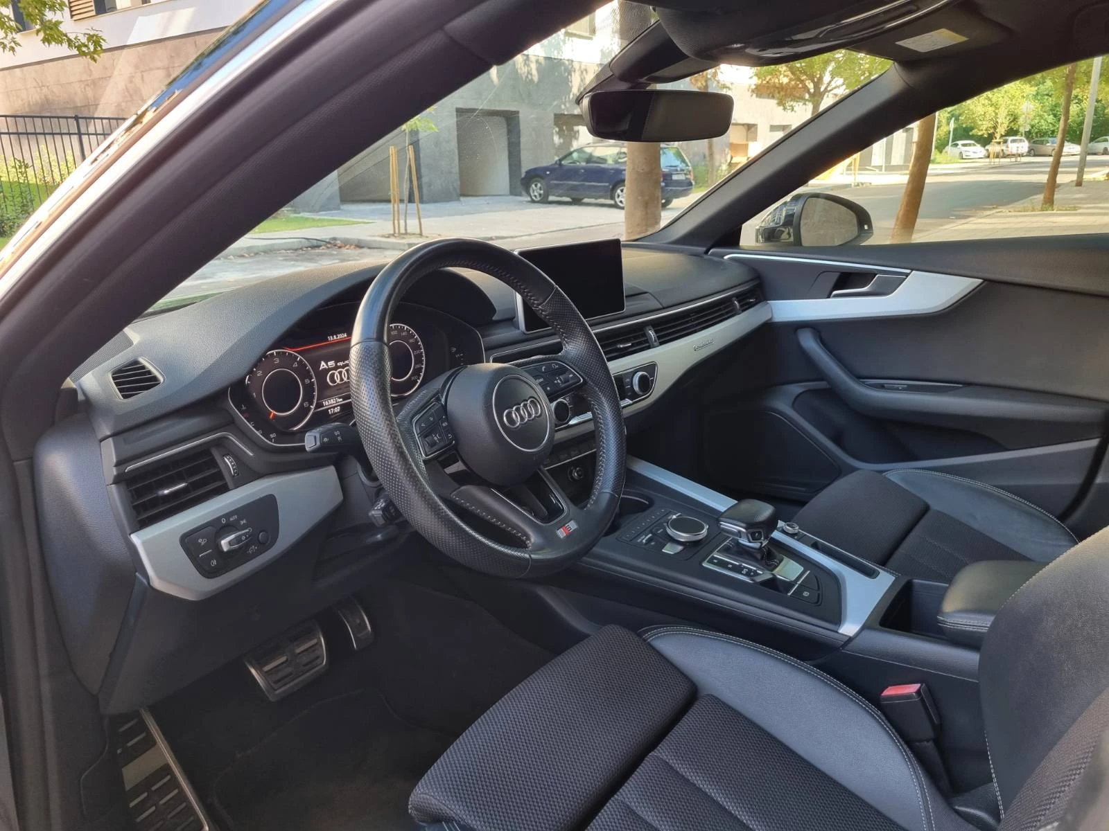 Audi A5 Quattro S LINE SPORTBACK, снимка 13 - Автомобили и джипове - 54201965