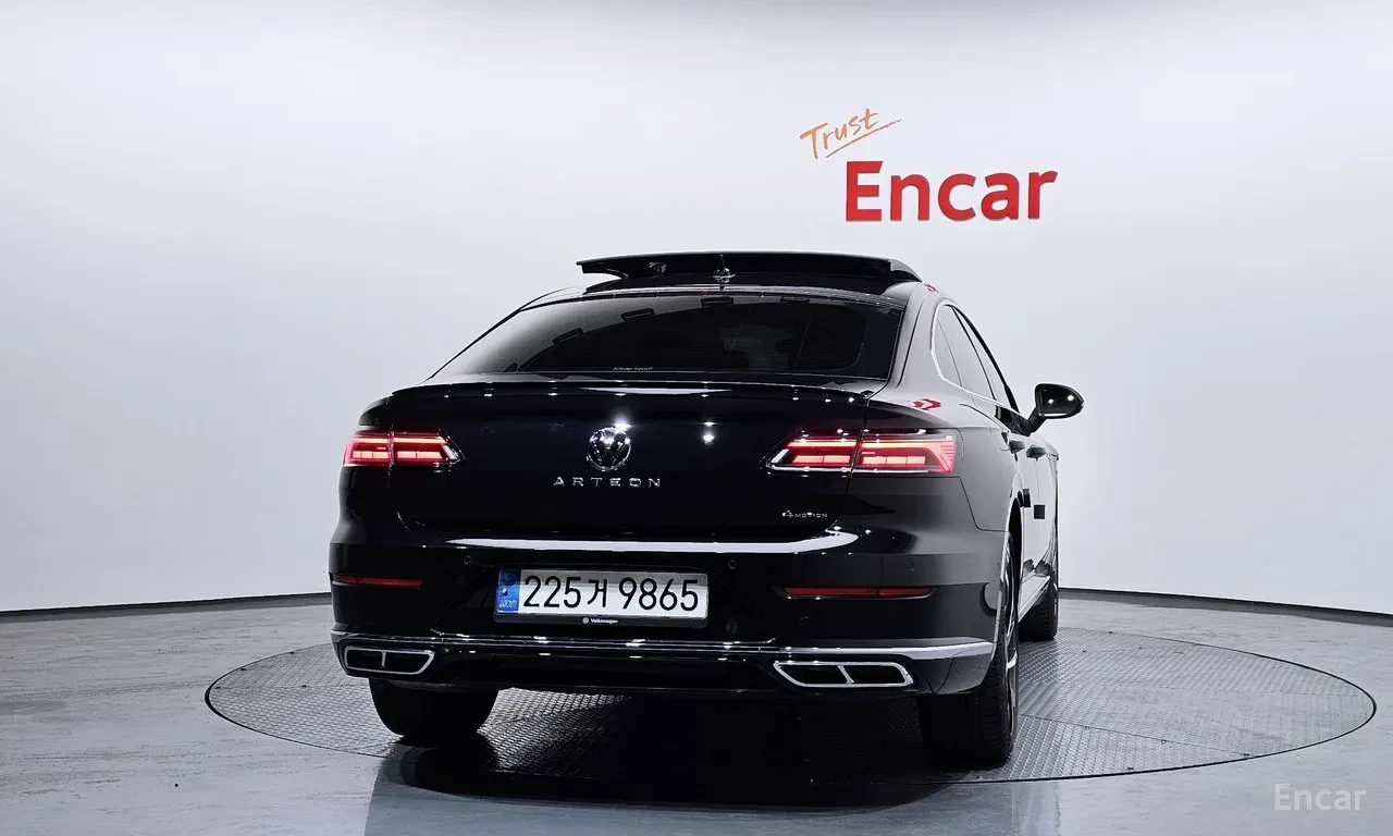 VW Arteon 4Motion / R-LINE / 360 КАМЕРА / МОДЕЛ 2023 /ЛИЗИНГ, снимка 4 - Автомобили и джипове - 54805213
