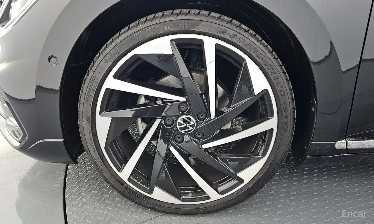 VW Arteon 4Motion / R-LINE / 360 КАМЕРА / МОДЕЛ 2023 /ЛИЗИНГ, снимка 5 - Автомобили и джипове - 54805213